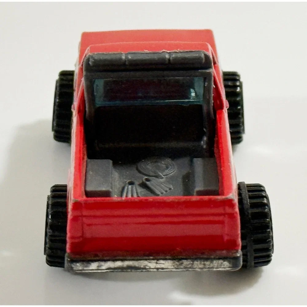 Hot Wheels Pickup Truck 1:64‎ Red Graffiti Scuba Gear 1982 Mattel Thailand